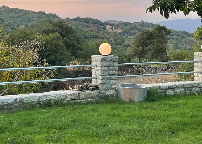 Miterra Cozy Apartman Andrícena